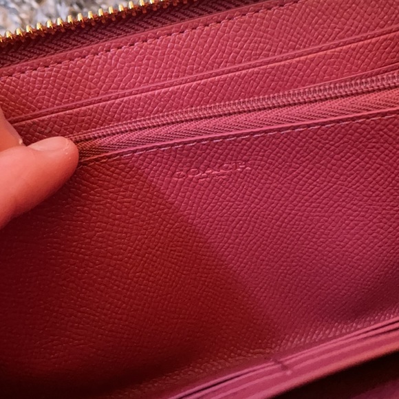 Coach Accordian Leather Wallet Brand New Rare - Picture 3 of 6